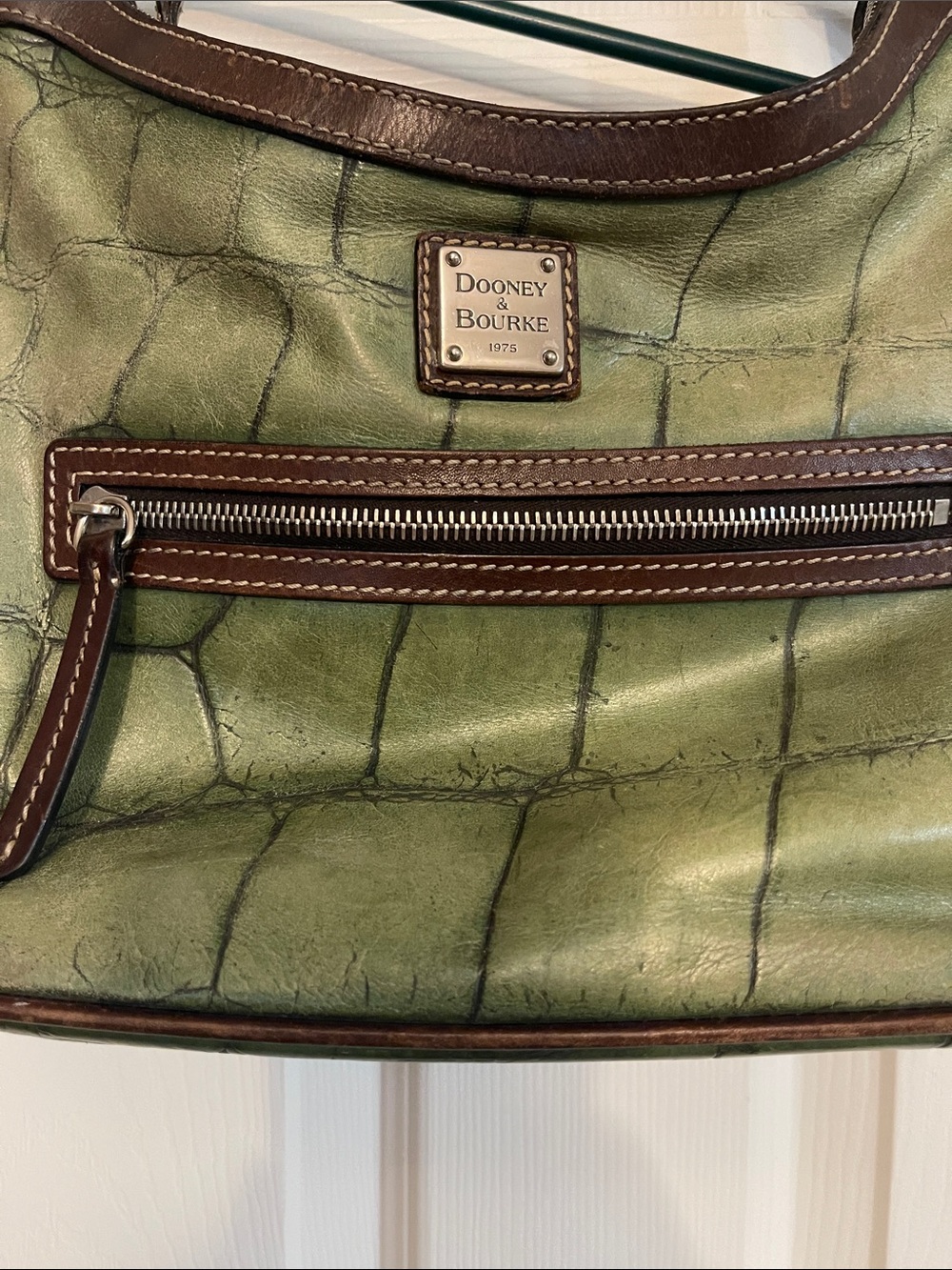 Dooney & Bourke Olive Green Croc-Embossed Leather Shoulder Bag with Brown Trim - Picture 2 of 10